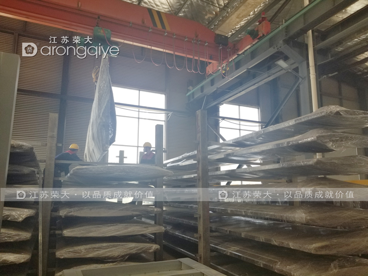 江蘇不銹鋼候車亭發貨圖二