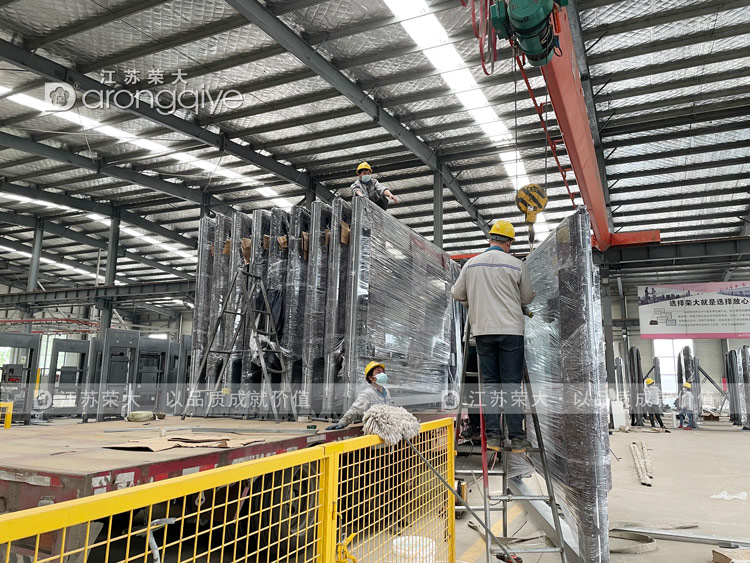 �V�����������ܺ�܇ͤ�l(f��)؛�D��