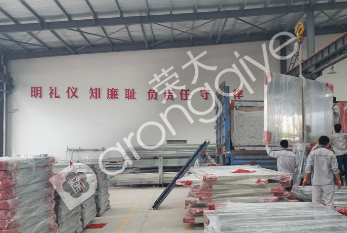 黑龍江公交站臺(tái)候車(chē)亭發(fā)貨圖一